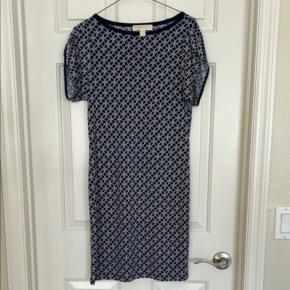 Michael Kors Blue Midi Dress with Crew Neck and Raglan Sleeves - Picture 1 of 11